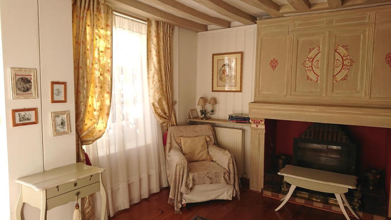 Apartamento A L'Ombre Du Tilleul Giverny Exterior foto
