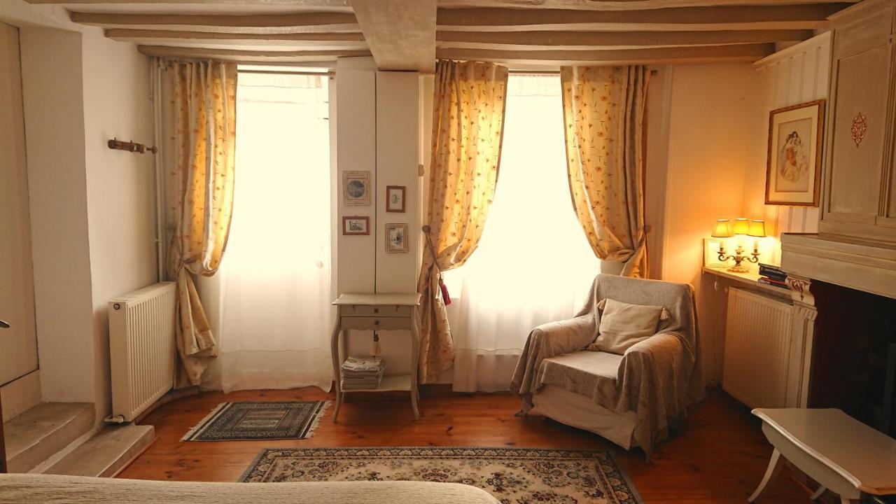 Apartamento A L'Ombre Du Tilleul Giverny Exterior foto